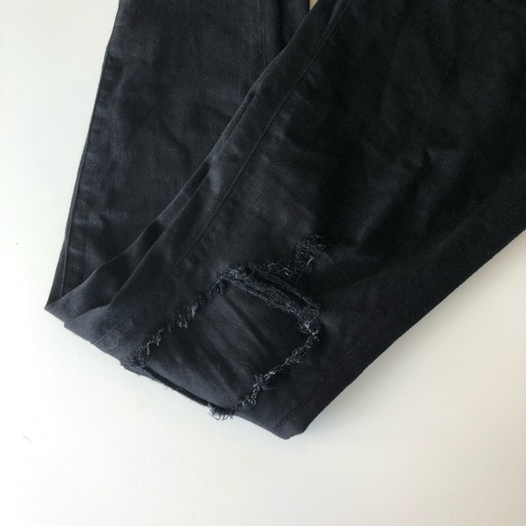 REVOLVE FRAME Black Skinny Jeanne Crop Distressed - Picture 5 of 8